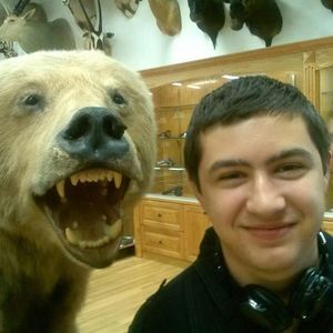 Meet your Posher, Eric